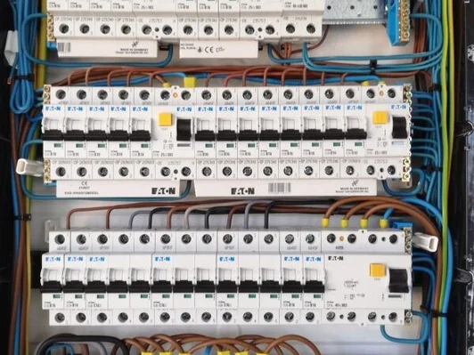 Impianti elettrici realizzati da AM Servizi